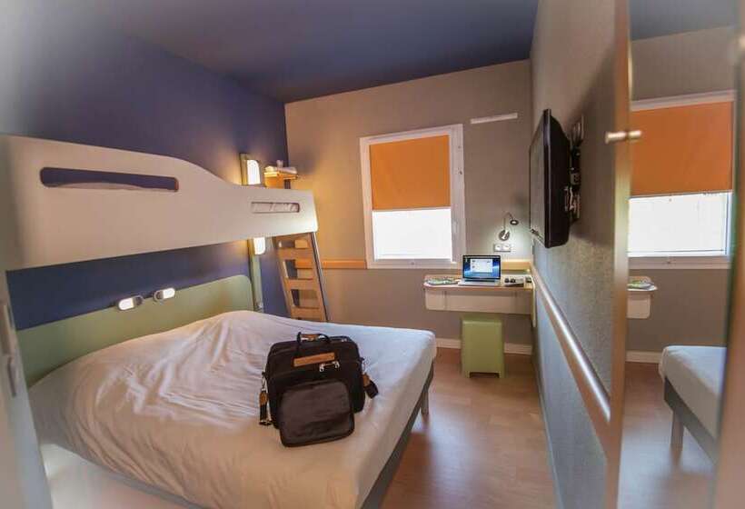 Отель Ibis Budget Porte De Camargue