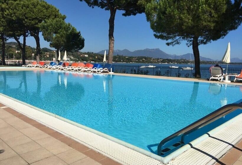 فندق Le Corti Del Lago