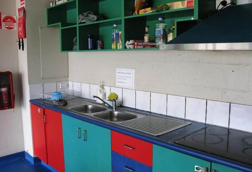 호텔 Mooloolaba Backpackers