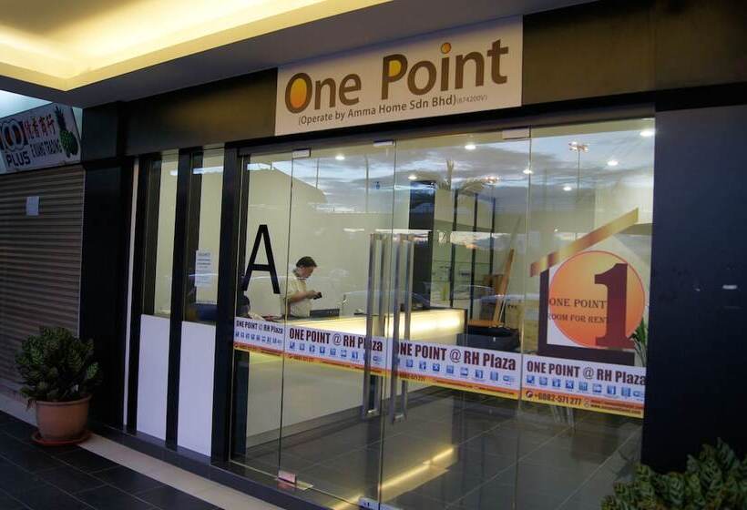 One Point Hotel   Rh Plaza
