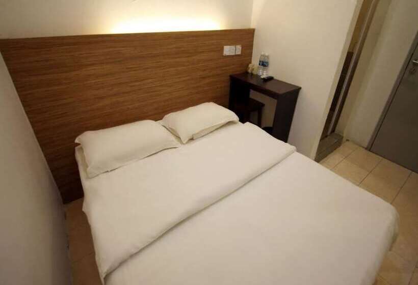 هتل Place2stay   Airport