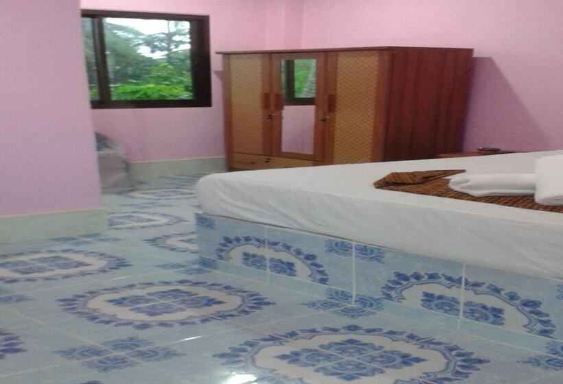هتل Stella Resort Khanom