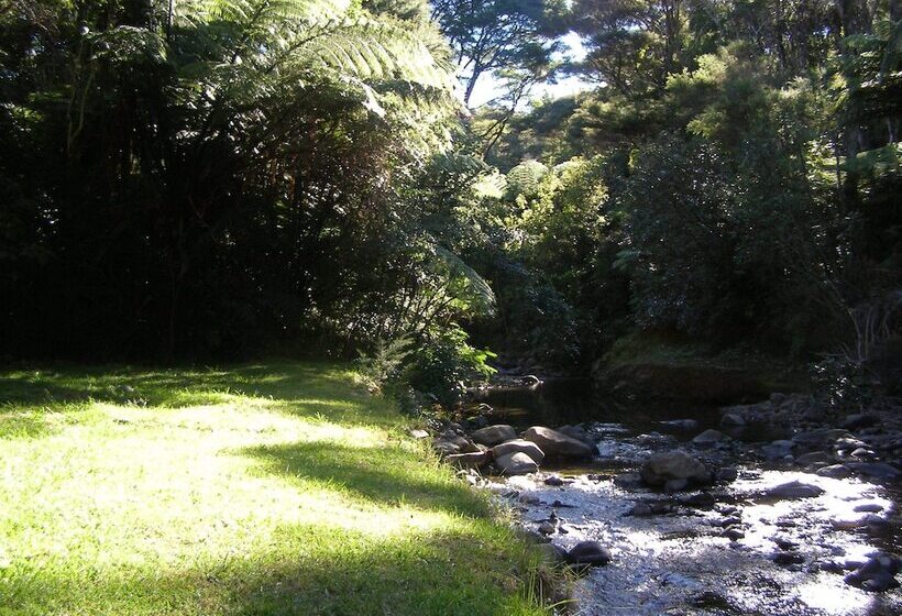 בית מלון כפרי Tangiaro Kiwi Retreat