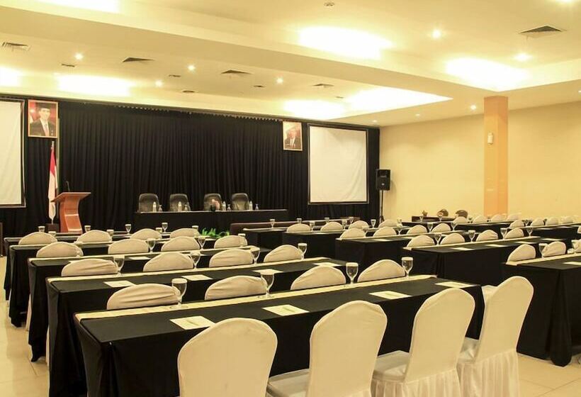 هتل Wiltop By Bencoolen