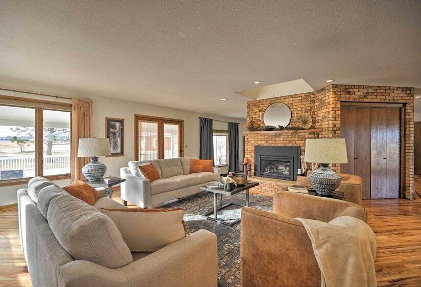 Charming Joliet Ranch House On A Working Farm