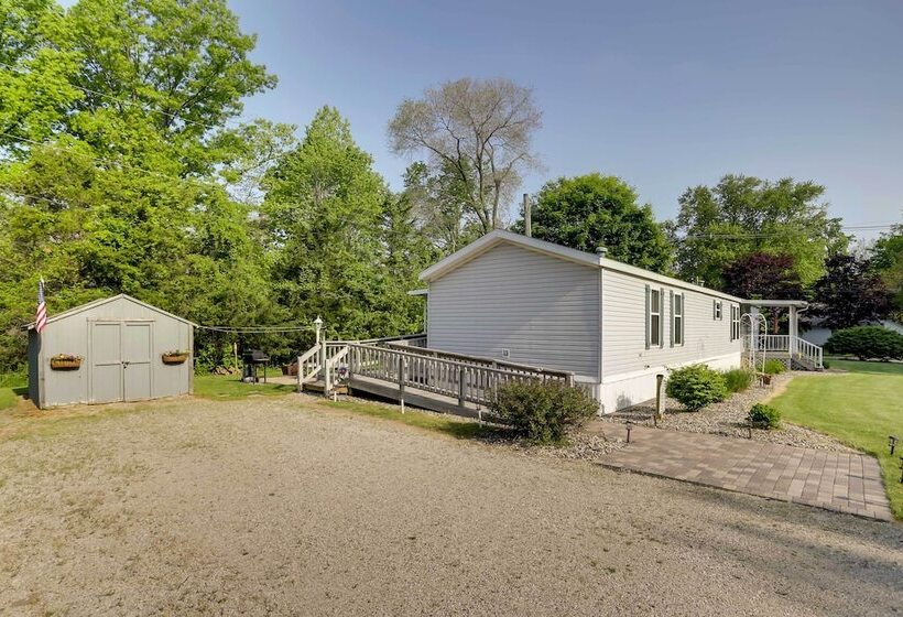 Charming South Haven Home   Great Location!