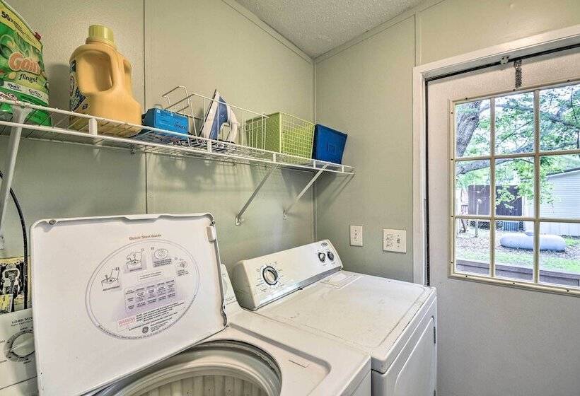 Charming Supply Home < 2 Mi To Holden Beach!