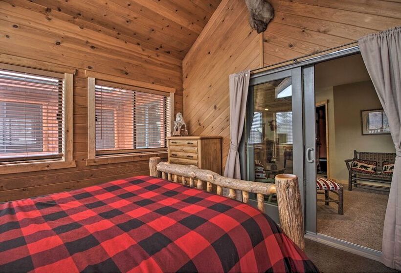 Expansive Ruth Lake Home W/ Dock, Fire Pit & Beach
