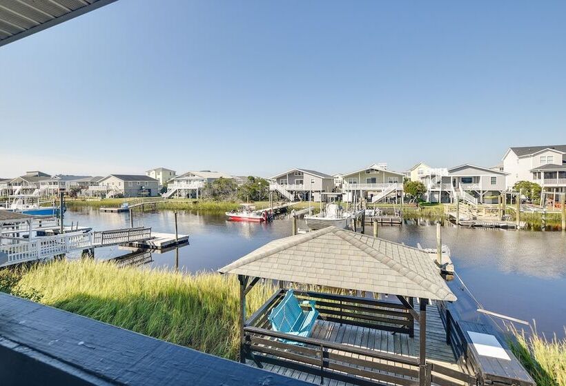 Gorgeous Oib Escape W/ Dock & Canal View!