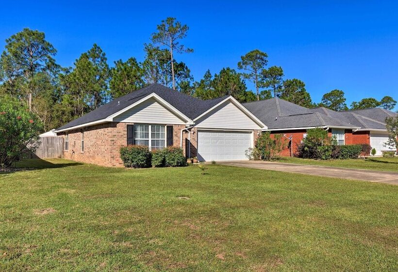 Orange Beach Home W/ Hot Tub < 2 Mi To The Wharf