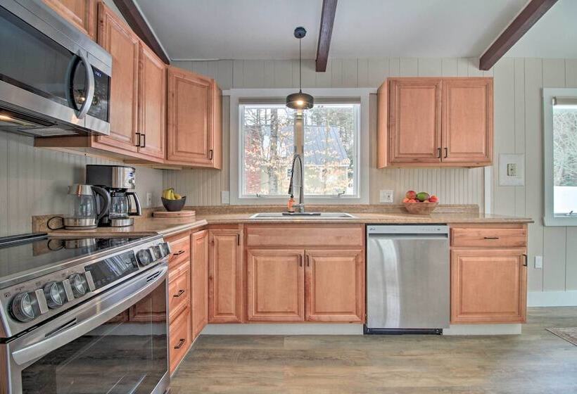 Inviting Vermont Home On Mount Ascutney!