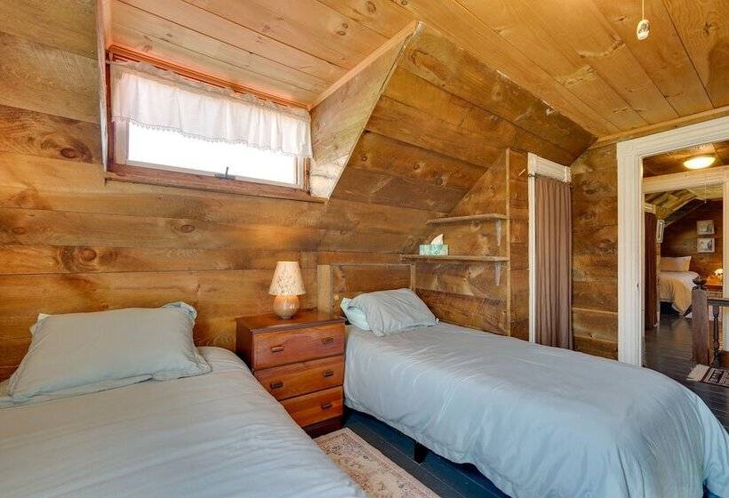 John S Farmhouse In Mount Snow  On 120 Acres!