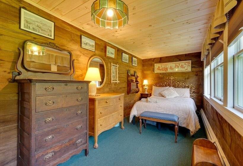 John S Farmhouse In Mount Snow  On 120 Acres!