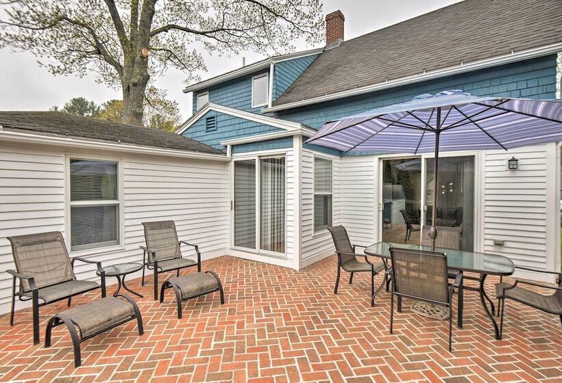 Kennebunk Home W/ Yard < 1 Mile To Dock Square!