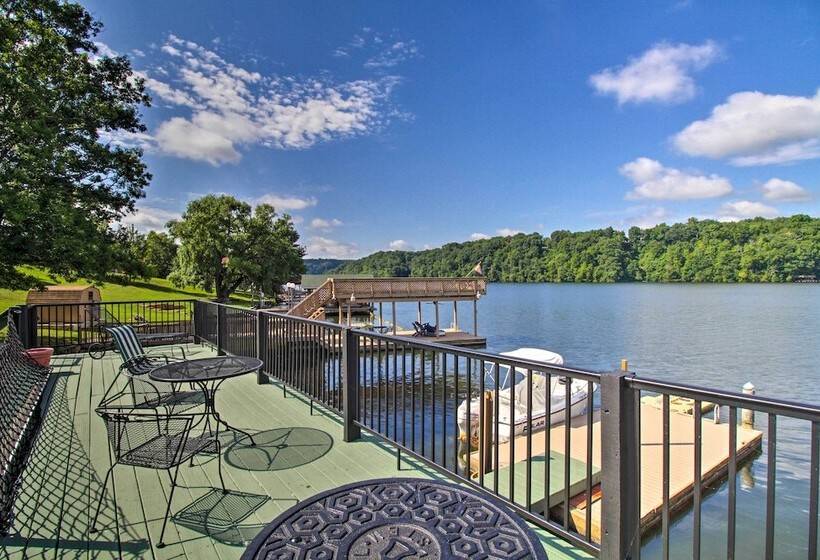 Lakewood Lodge Escape W/ Fire Pit