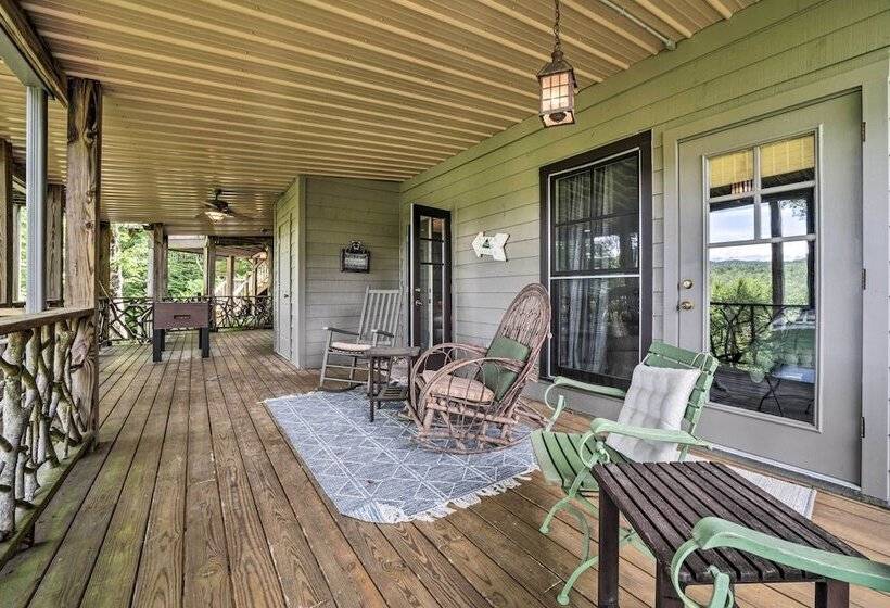 Cashiers Home W/ Outdoor Fireplace & Fire Pit!