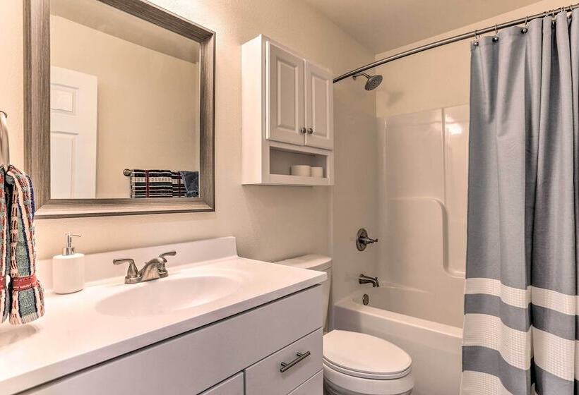 Newly Built Rapid City Retreat ~ 1 Mi To Dtwn