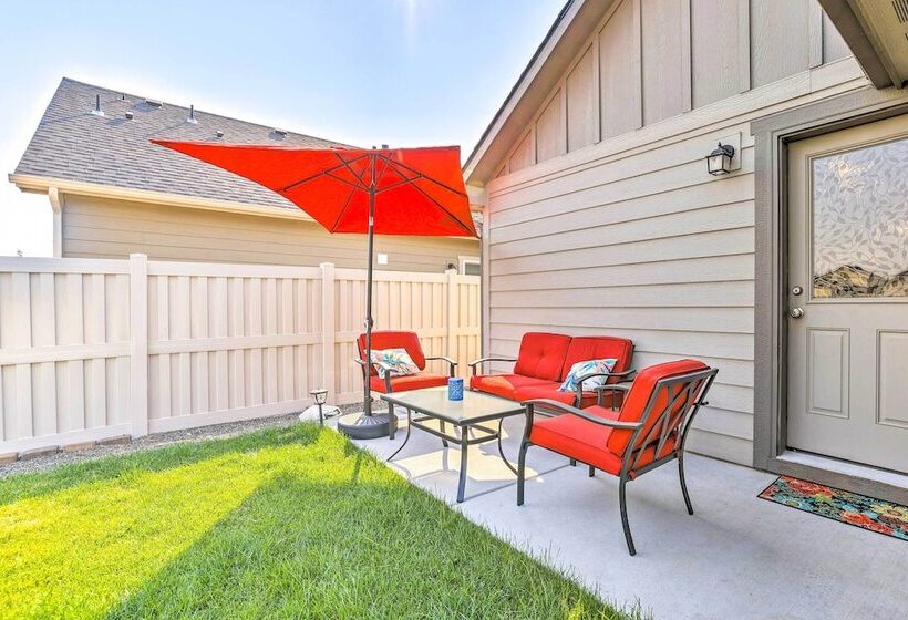 Prismatic Boise Retreat W/ Fenced Backyard!