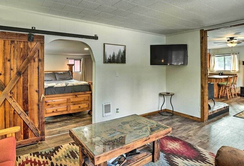 Private La Pine Cabin Rental: 30 Mi To Bend!