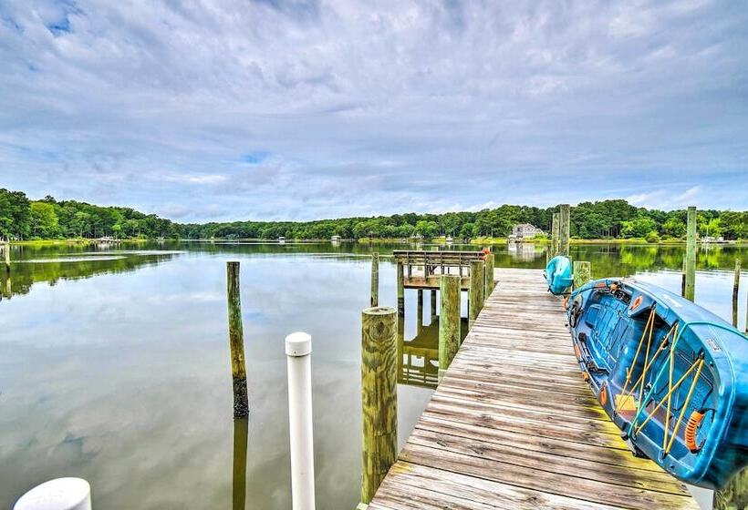 Relaxing Riverfront Cottage W/ Boat Dock!