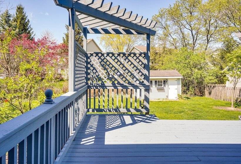 Spacious Home W/ Deck   9 Mi To Downtown Columbus