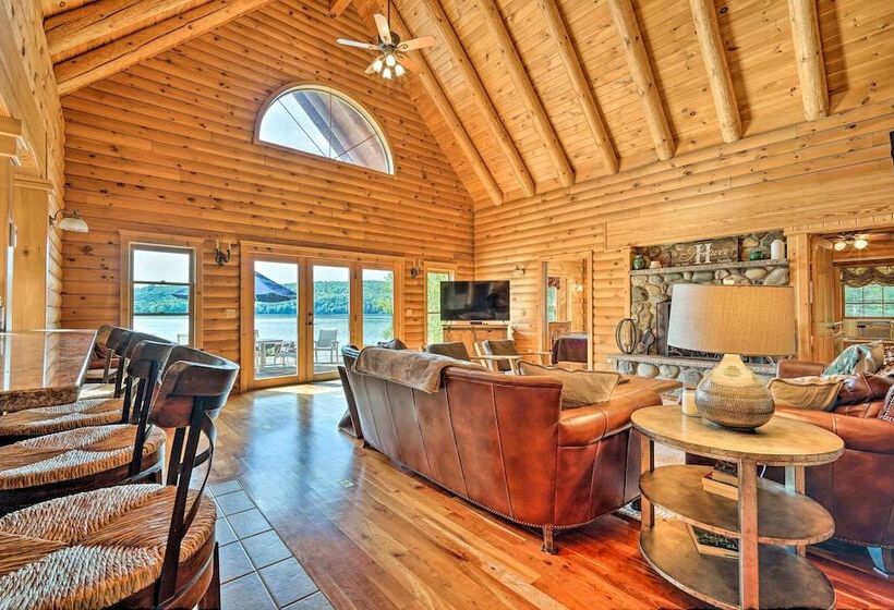 Stunning Vermont Cabin W/ Private Lake Access