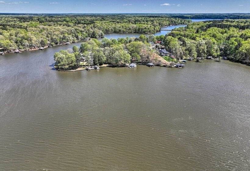 Waterfront Cottage W/ Boat Dock & 3 Decks!
