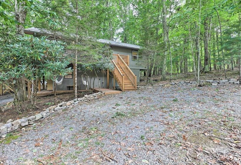 4 Season Family Retreat ~ 2 Mi To Ski Resort!