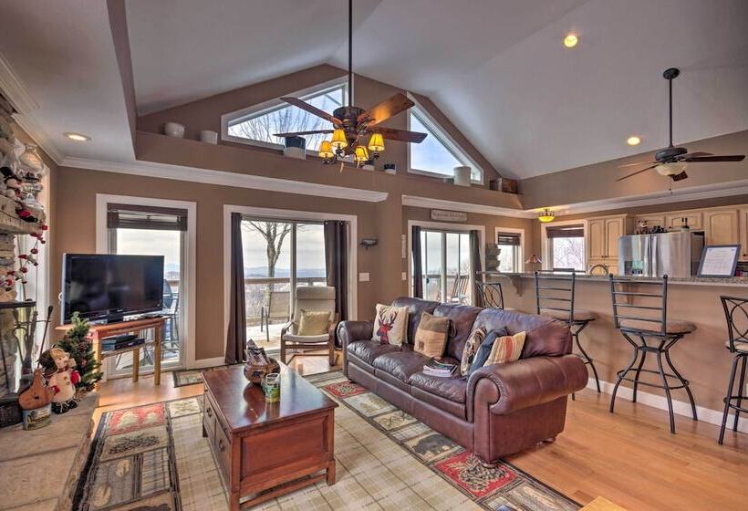 Beech Mountain Retreat W/ Open Deck: 2 Mi To Ski!
