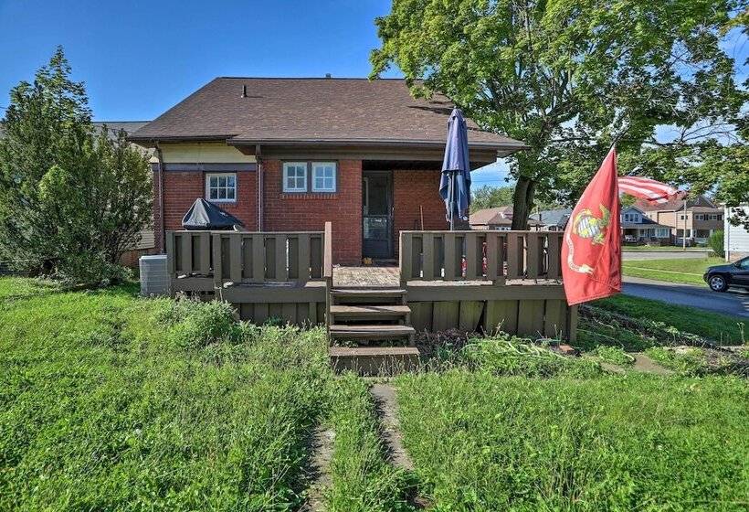 Cleveland Area Home W/ Deck < 10 Mi To Dtwn!