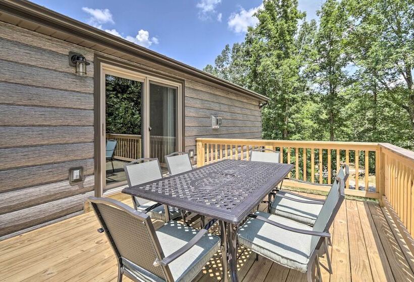 Clover Cabin  W/ Hot Tub+deck In Hocking Hills!