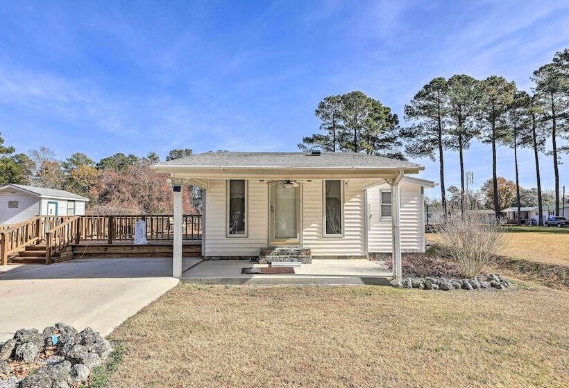 Cozy Cottage  W/ Shared Dock On Dawson Creek