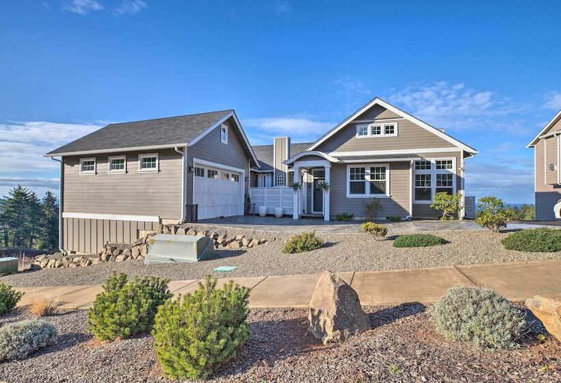 Cozy Depoe Bay Home < 1 Mi To Pirate Cove!