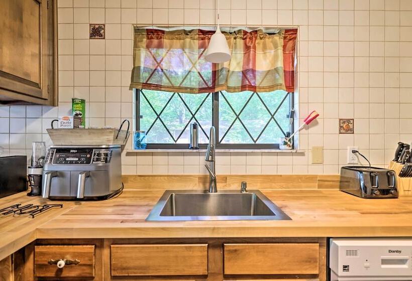 Pocono Summit Getaway W/ Game Room: Walk To Lake!