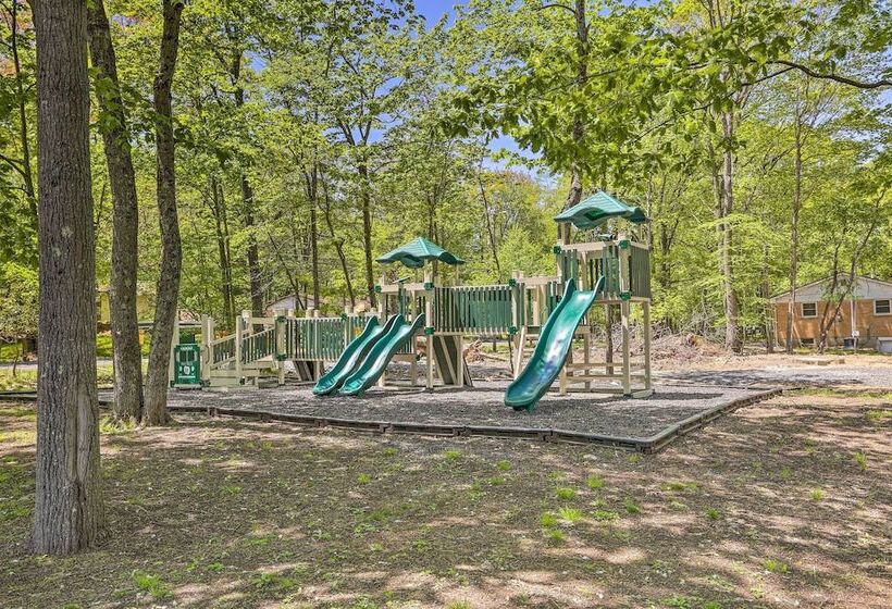 Pocono Summit Getaway W/ Game Room: Walk To Lake!