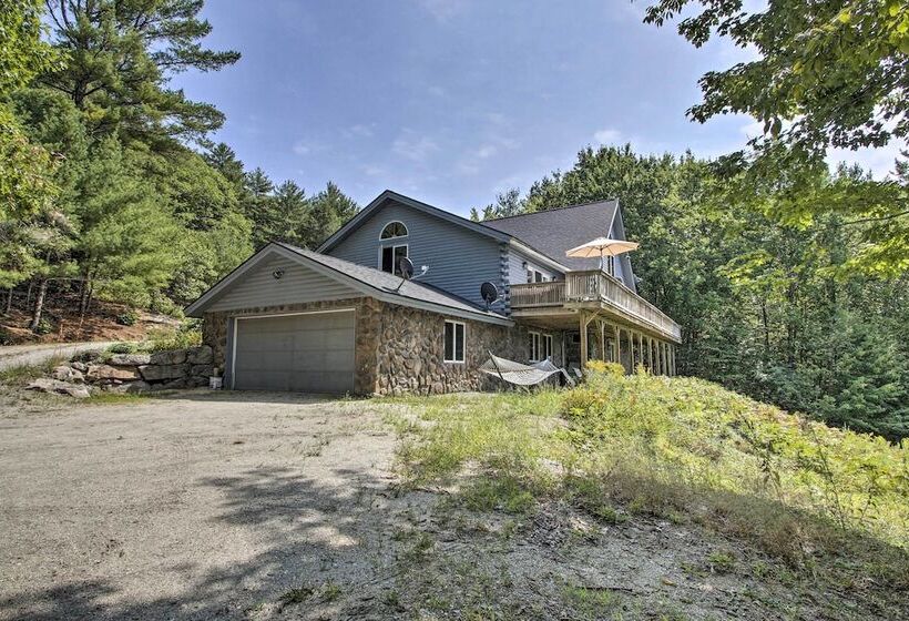 Elegant & Quiet Maine Escape W/ Sauna & Deck!