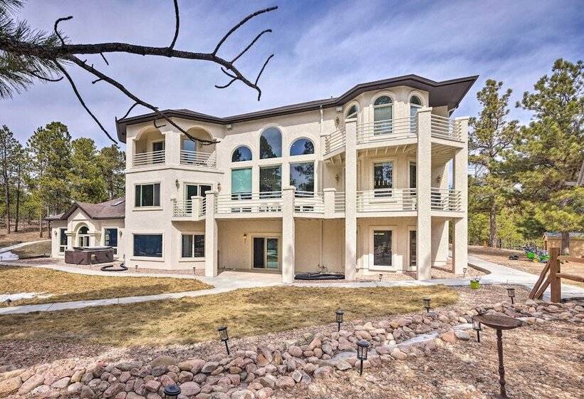 Estate W/ Indoor Pool & Decks ~ 25 Mi To Dtwn