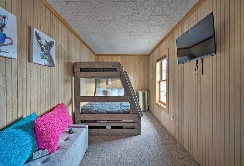 Family Friendly Retreat < 1 Mi To Lake George