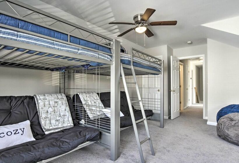Gorgeous Graham Home With Private Outdoor Pool!