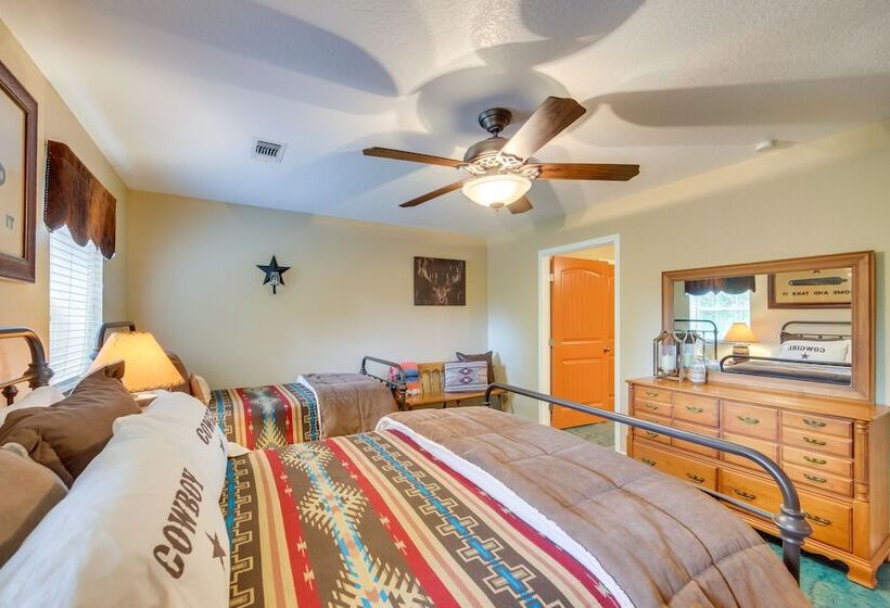 Guest House  92 Acre Buffalo Hideaway W/ Rec Barn