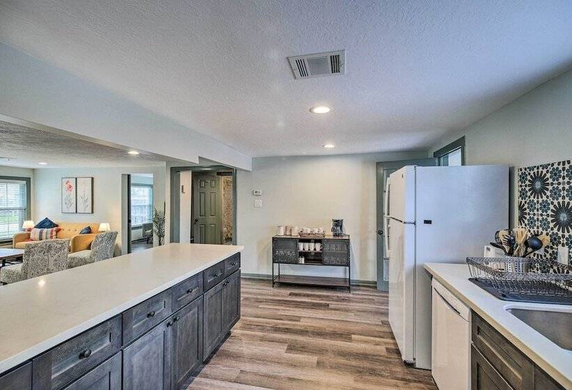 Houston Heights Bungalow   6 Mi To Downtown!