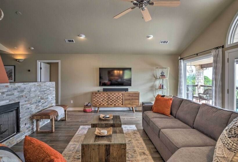 Jonestown House On Hill W/ Lake Travis Views!
