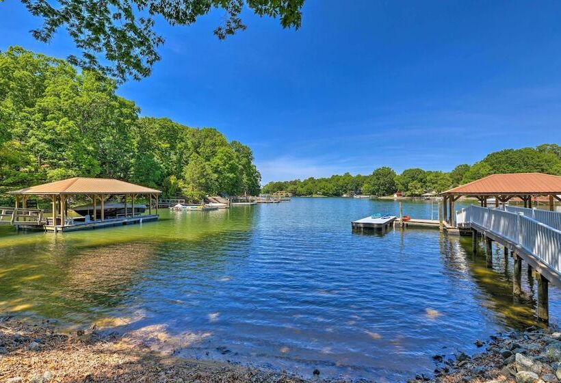 Lake Norman Retreat W/ Dock ~ 1 Mi To Marina!