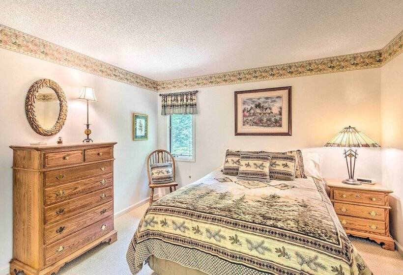 Lake Toxaway Cabin W/fire Pit   1mi To Marina