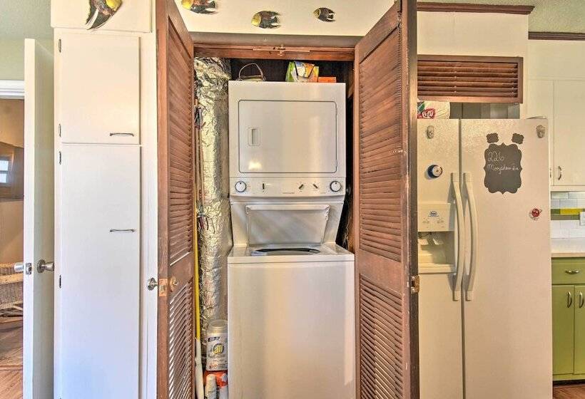 Updated Deck & Dock: Lakefront Home In Hot Springs