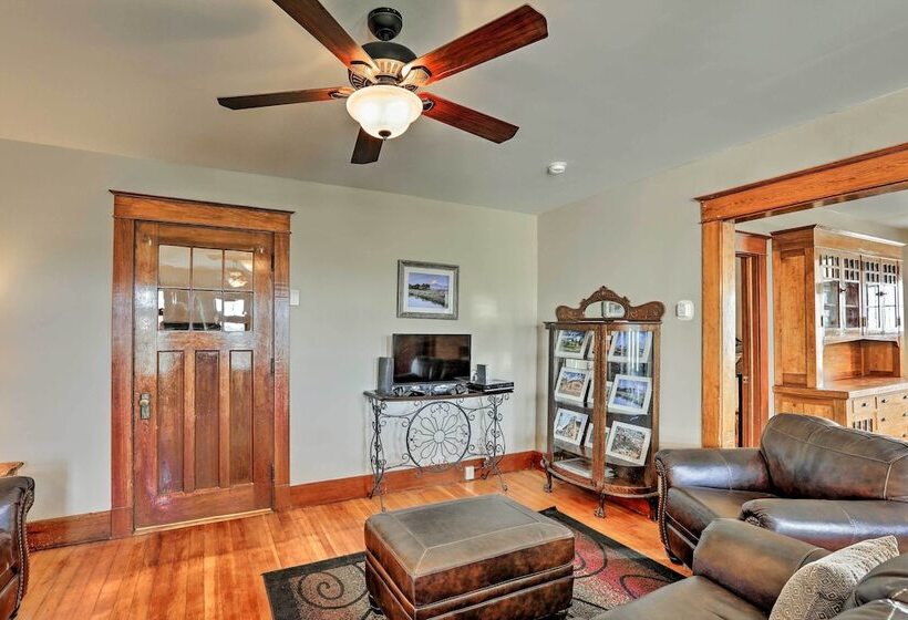 Lovell Home Drive To Bighorn Mtn, Yellowstone