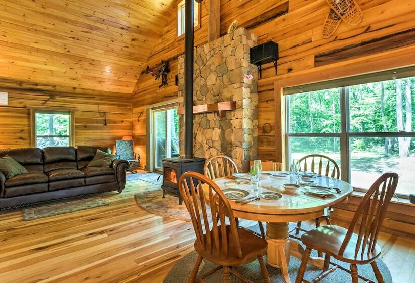 Lyndhurst Cabin On Farm W/ Pond & Stocked Stream!