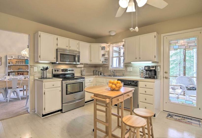 Ocean Pines House W/ Screened In Deck & Grill!