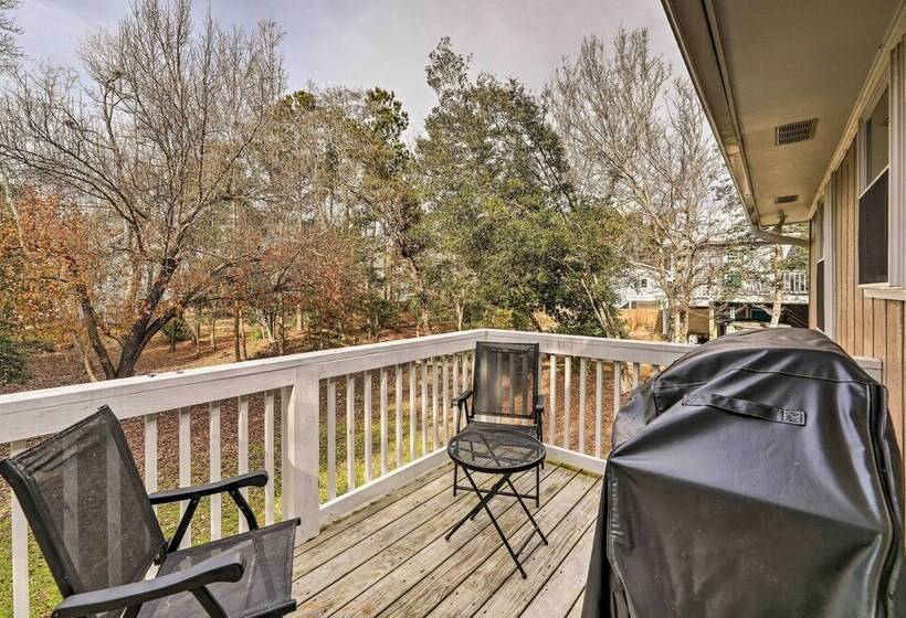 Lovely Emerald Isle Home, Walk To Beach!