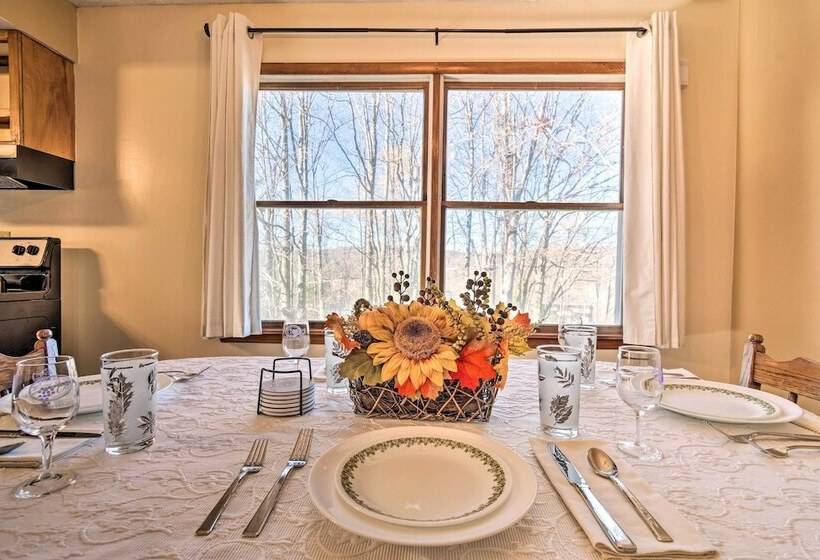 Peaceful Horseheads Hideaway W/ Deck & Yard!